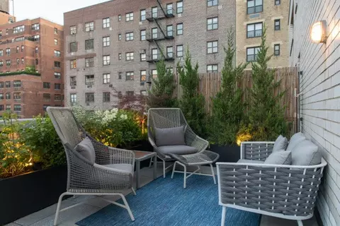 222 E 80th St #11F, New York, NY 10075