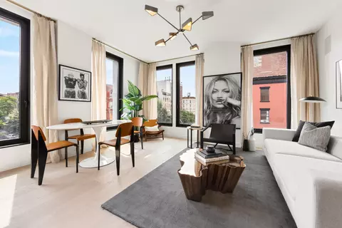 45 E 7th St #5C, New York, NY 10003