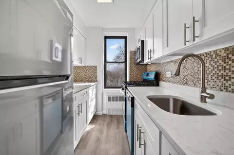 Kitchen - 5235 Post Rd #5-A, New York City, NY 10471 photo 1 of 3