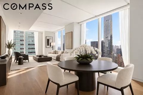 100 E 53rd St #46B, New York, NY 10022