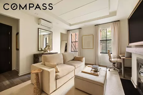 288 W 12th St #2R, New York, NY 10014