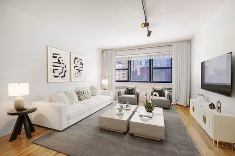 140 7th Ave #5G, New York, NY 10011
