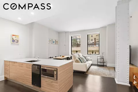 71 Nassau St #4D, New York, NY 10038
