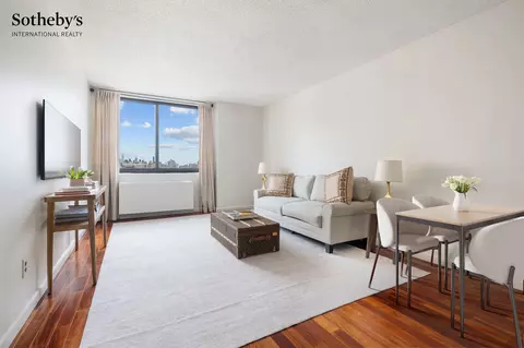 376 Broadway #18E, New York, NY 10013