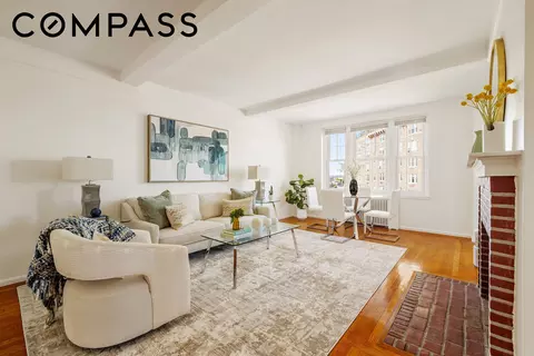 302 W 12th St #14C, New York, NY 10014