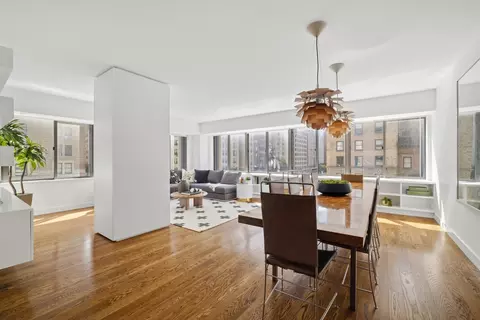 900 Park Ave #5B, New York, NY 10075