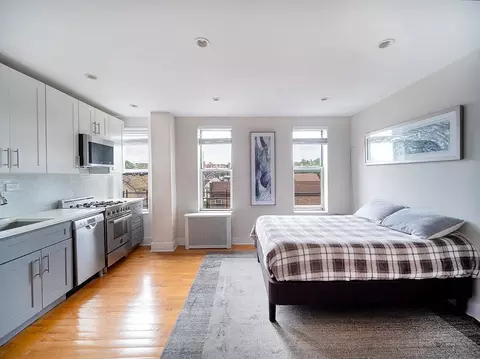 42-22 Ketcham St #D9, Elmhurst, NY 11373