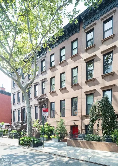 45 Charles St, New York, NY 10014