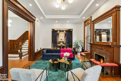 393 Convent Ave, New York, NY 10031