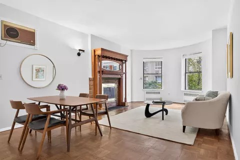 303 W 80th St #4A, New York, NY 10024