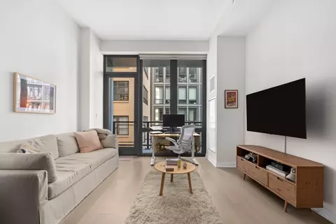 77 Charlton St #N4E, New York, NY 10014