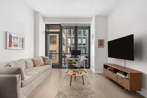 77 Charlton St #N4E, New York, NY 10014