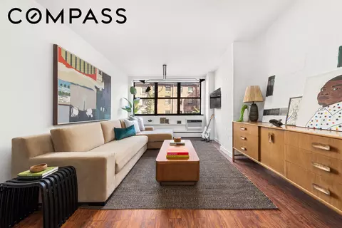 453 W 19th St #3B, New York, NY 10011
