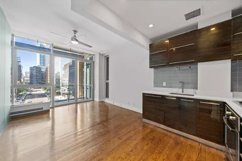 26-26 Jackson Ave #401, Long Island City, NY 11101