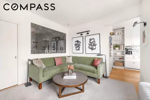 350 S 4th St #6A, Brooklyn, NY 11211