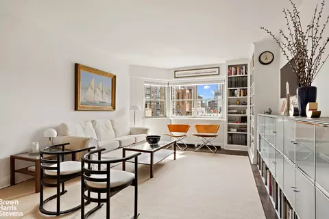 35 Park Ave #15H, New York, NY 10016