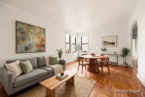 657 E 26th St #5L, Brooklyn, NY 11210