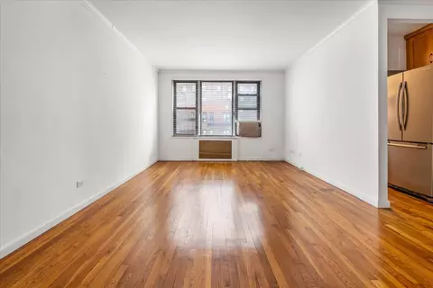 400 W 58th St #5G, New York, NY 10019
