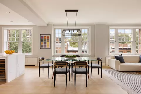 31 W 11th St #4A, New York, NY 10011