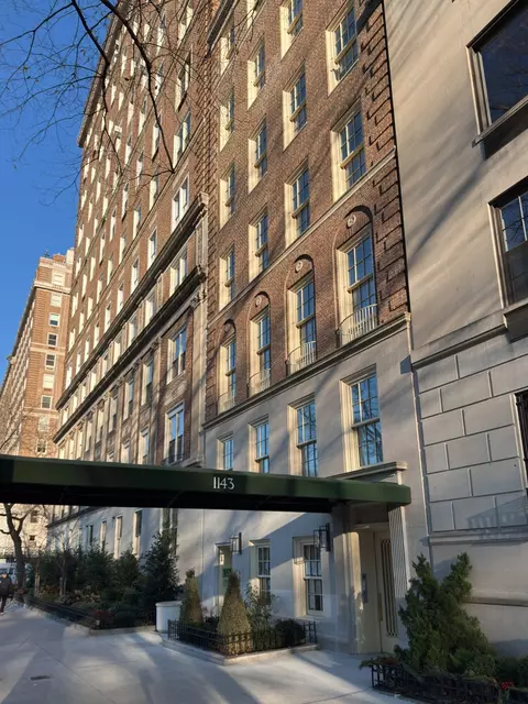 1143 5th Ave, New York, NY 10128
