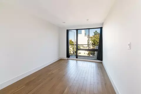 27-05 41st Ave #5B, Astoria, NY 11101