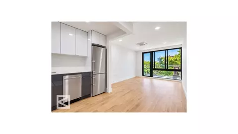 27-05 41st Ave #5B, Astoria, NY 11101