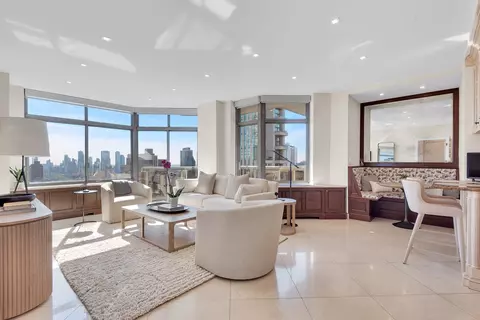 188 E 64th St #3302, New York, NY 10065