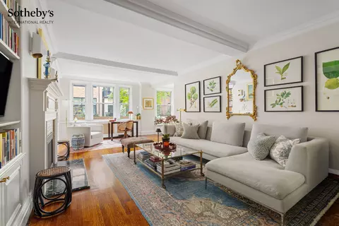 225 E 73rd St #1E, New York, NY 10021