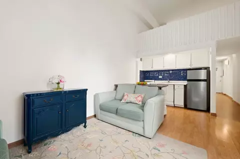 350 E 62nd St #4K, New York, NY 10065