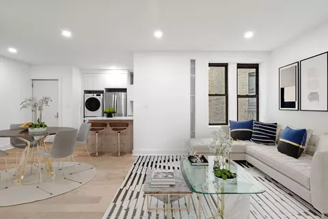 86 Thayer St #1-AA, New York, NY 10040