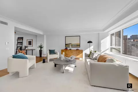 200 E 66th St #D-1403, New York, NY 10065