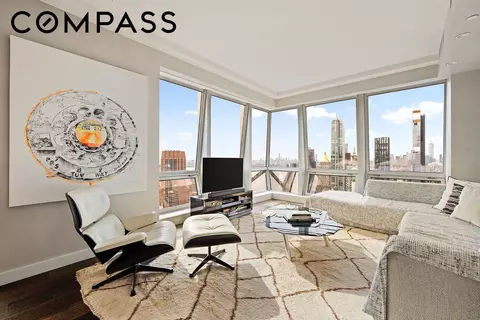 400 5th Ave #50A, New York, NY 10018