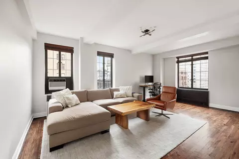 201 W 16th St #9B, New York, NY 10011