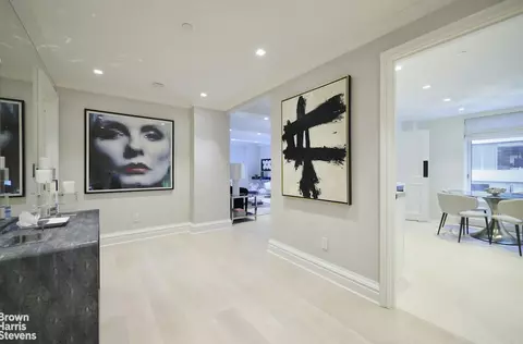 502 Park Ave #8D, New York, NY 10022