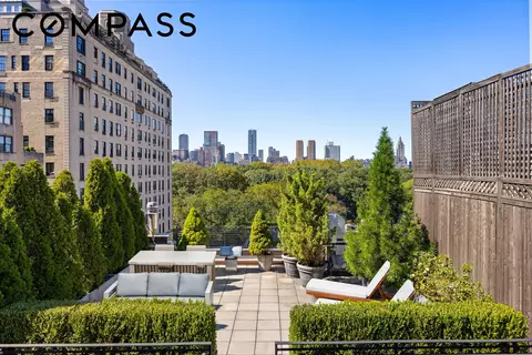 15 E 70th St #PHB, New York, NY 10021