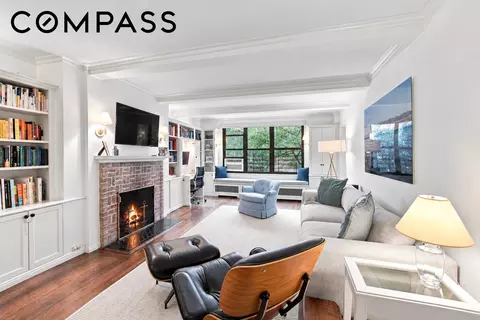 210 E 73rd St #4A, New York, NY 10021