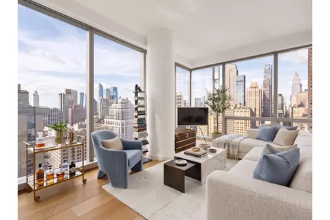 23 E 22nd St #29A, New York, NY 10010