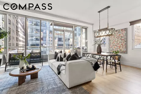 119 Fulton St #8, New York, NY 10038