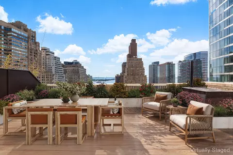 88 Greenwich St #2101, New York, NY 10006