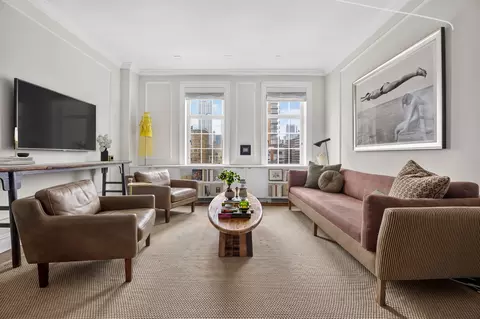 410 W 24th St #16K, New York, NY 10011