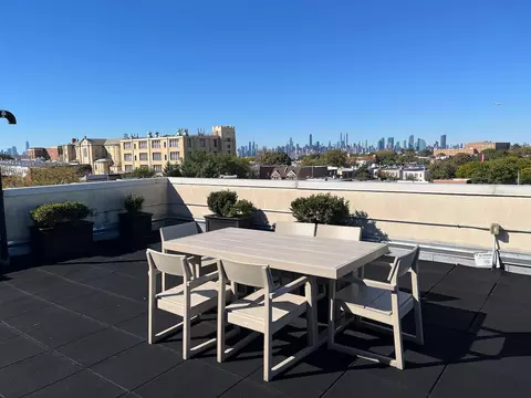 63-34 Fresh Pond Rd #G4, Ridgewood, NY 11385