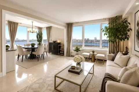 220 Riverside Blvd #21-G, New York, NY 10069