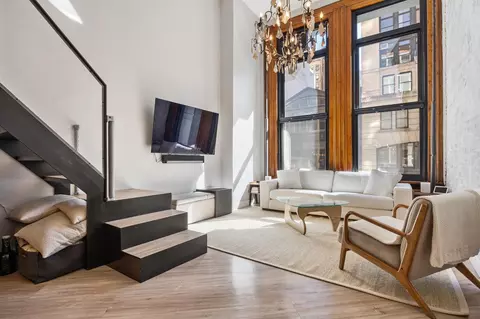 250 Mercer St #C-205, New York, NY 10012