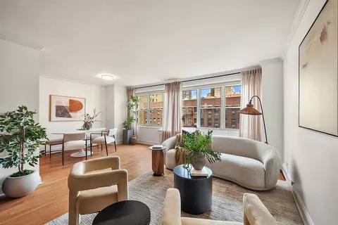 420 E 72nd St #7L, New York, NY 10021
