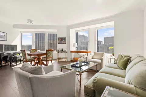 150 W 56th St #5206, New York, NY 10019