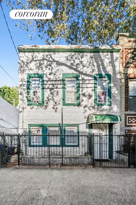 835 Pine St, Brooklyn, NY 11208
