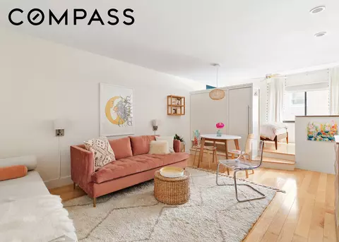 85 8th Ave #5H, New York, NY 10011
