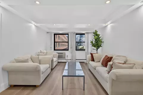 130 Lenox Ave #402, New York, NY 10026