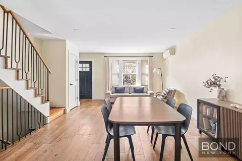 9 Palm Ct, Brooklyn, NY 11225