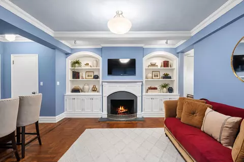 7 E 85th St #5D, New York, NY 10028